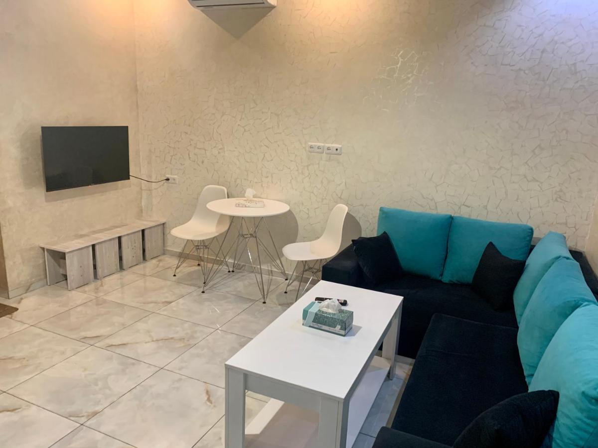 Luxury Apartment With Jacuzzi On Republic Square Yerevan Exterior photo